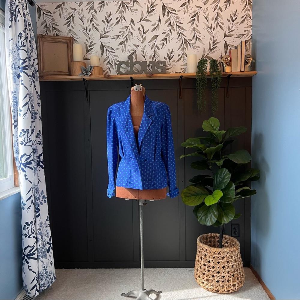 Vintage Evan Picone blouse size 12